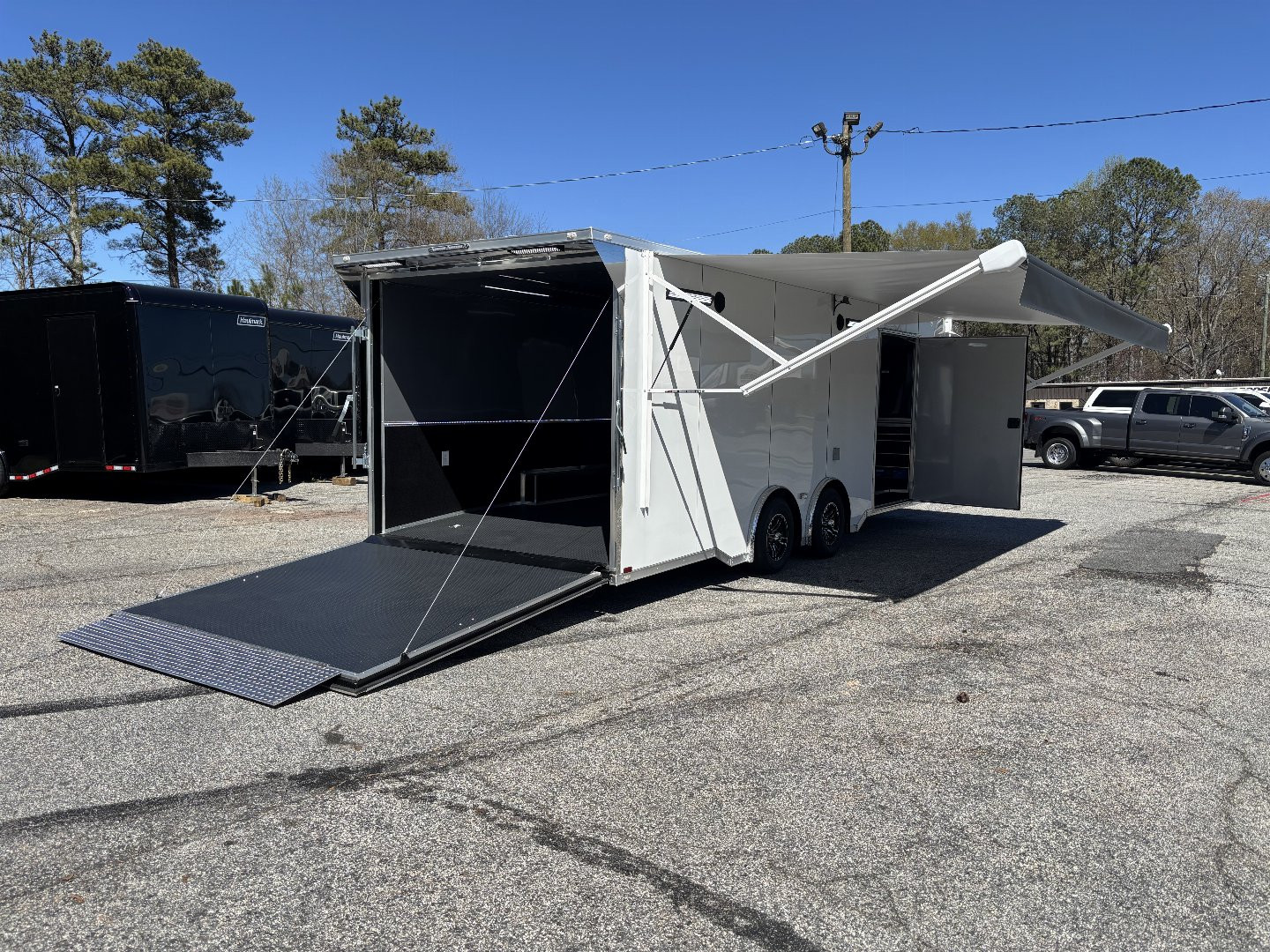 2025 Spartan Custom Race Trailer photo 2