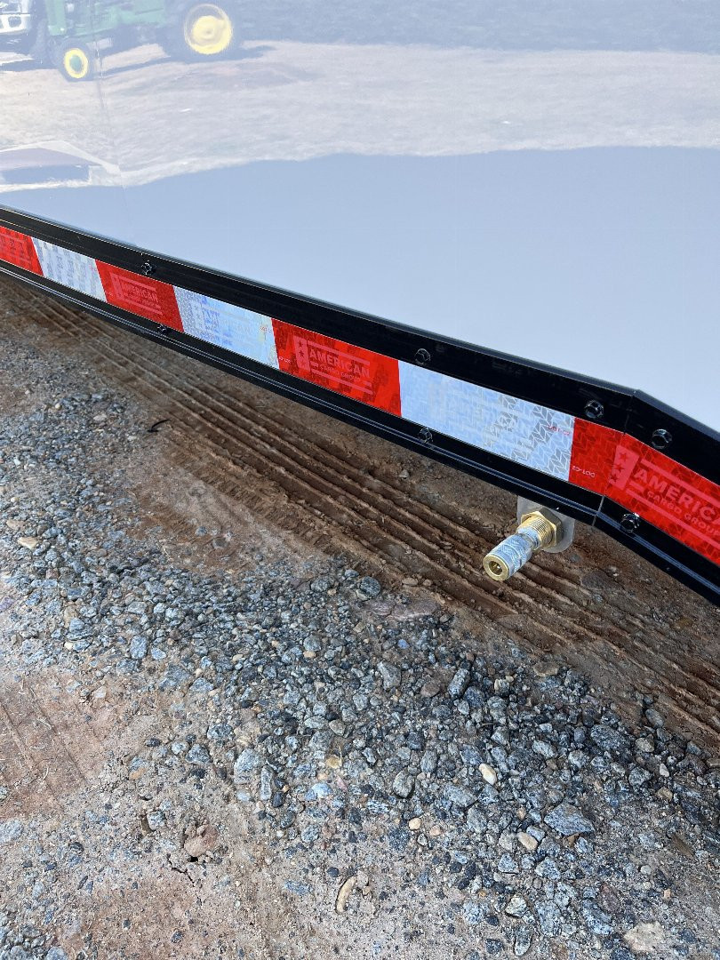 New 2025 Haulmark 44 Bathroom Gooseneck