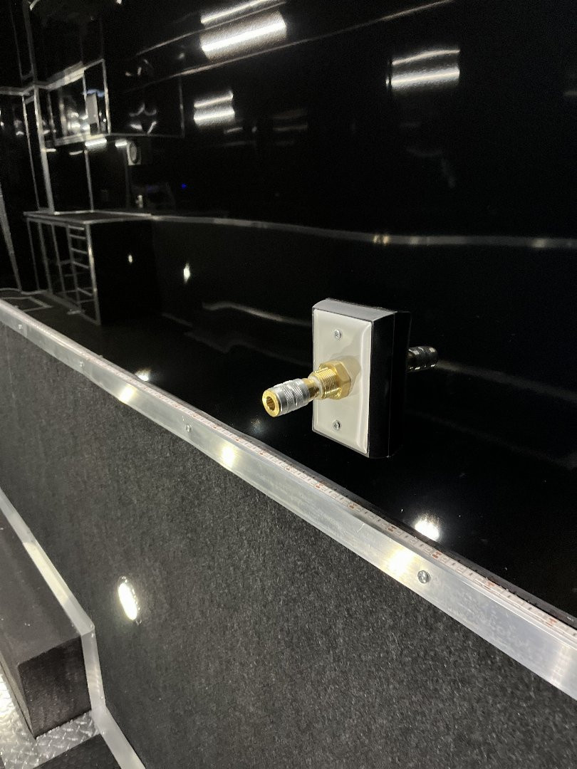 New 2025 Haulmark 44 Bathroom Gooseneck