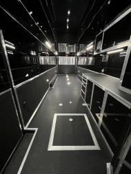 New 2025 Haulmark 44 Bathroom Gooseneck