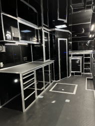 New 2025 Haulmark 44 Bathroom Gooseneck