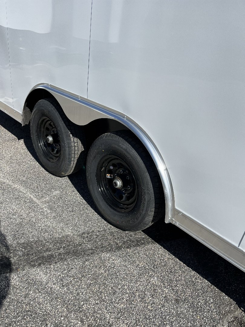 New 2025 Haulmark 20' Grizzly Office Trailer