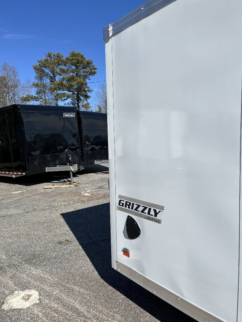 New 2025 Haulmark 20' Grizzly Office Trailer
