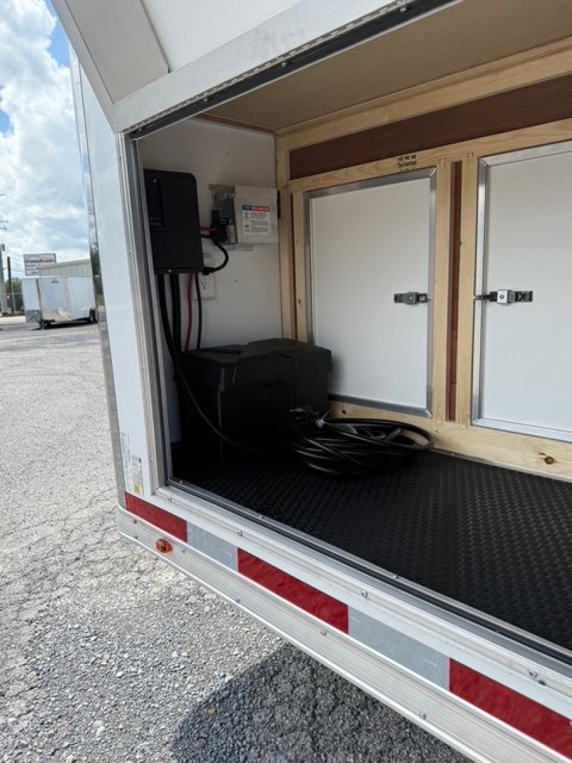 New 2025 Vintage Trailers 8.5x28 Race Trailer