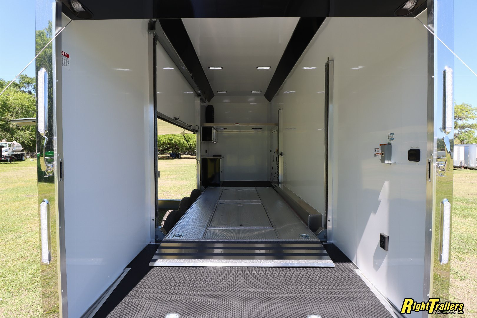 New 2025 8.5x26 ATC Stacker ROM800