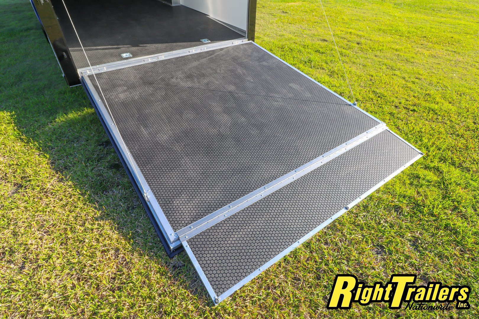 New 2025 ATC 8.5x28 Race Trailer