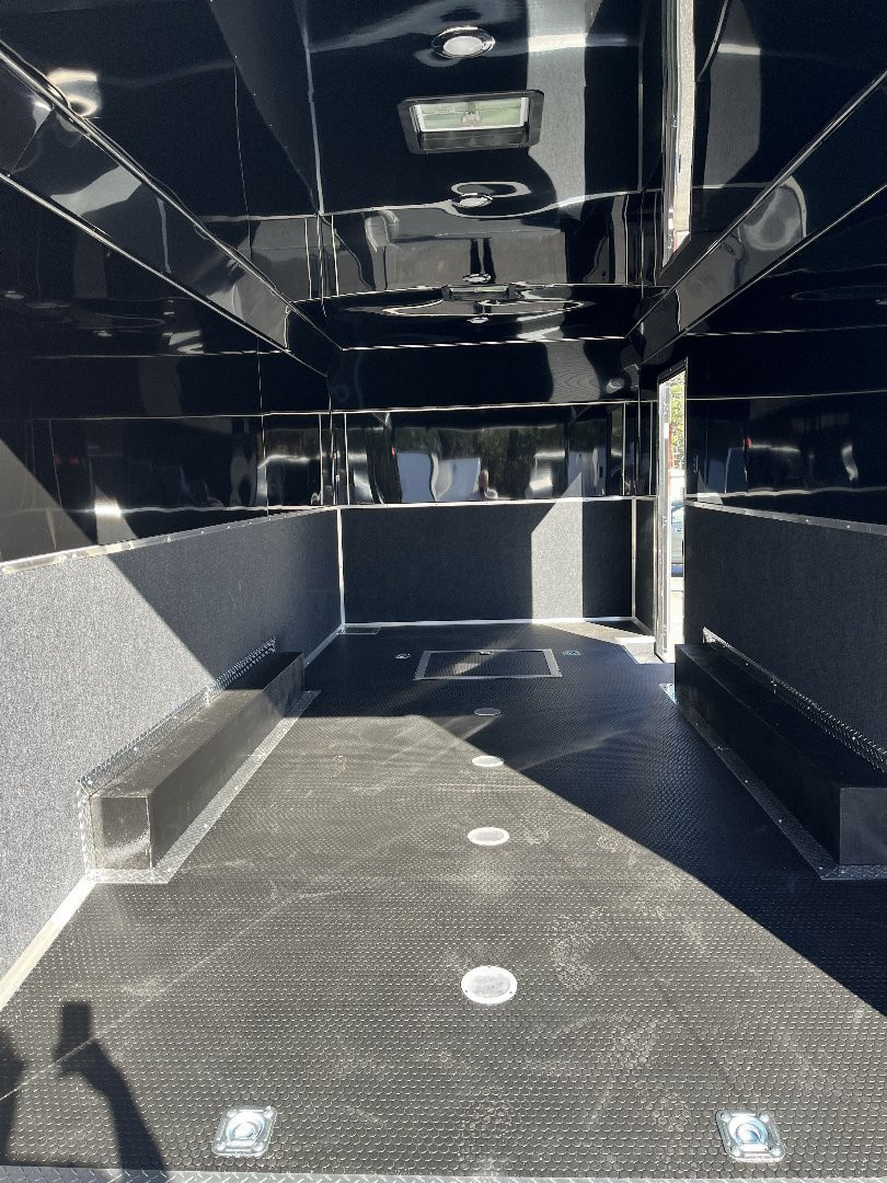 New 2025 Haulmark 20' EDGE Race Trailer, Polycor, 12K GVWR, Undercoated Frame, Insulated