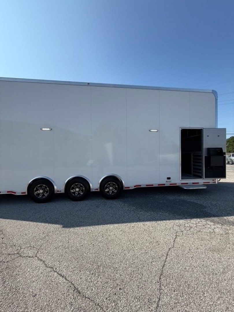 New 2025 INTECH 8.5 X 32 STACKER RACE TRAILER