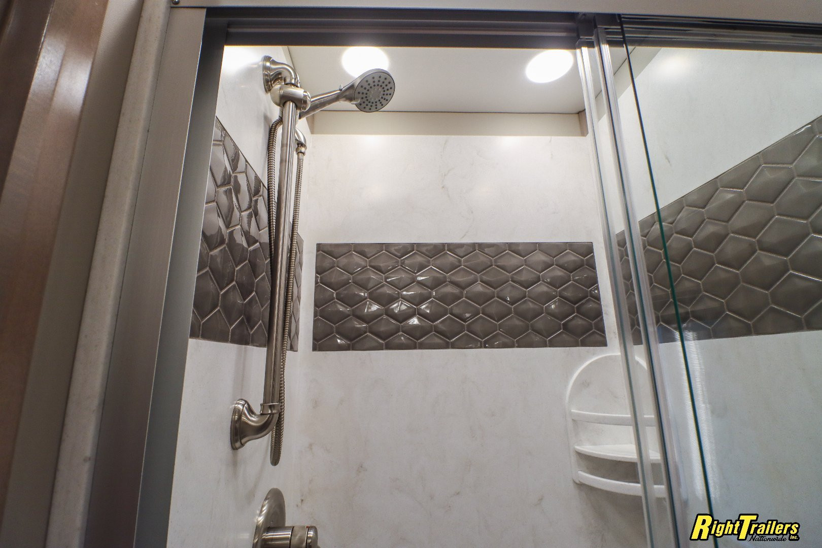 New 2026 Renegade RV Classic 45CBF with 2 Baths