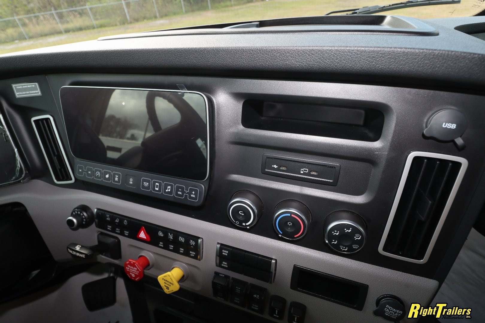 New 2026 Renegade RV 45CME With 2 Baths