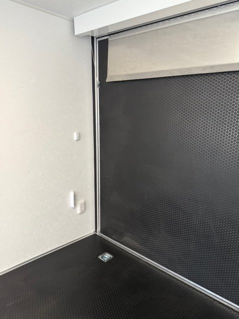 New 2025 Vintage Trailers 8.5x28 Race Trailer