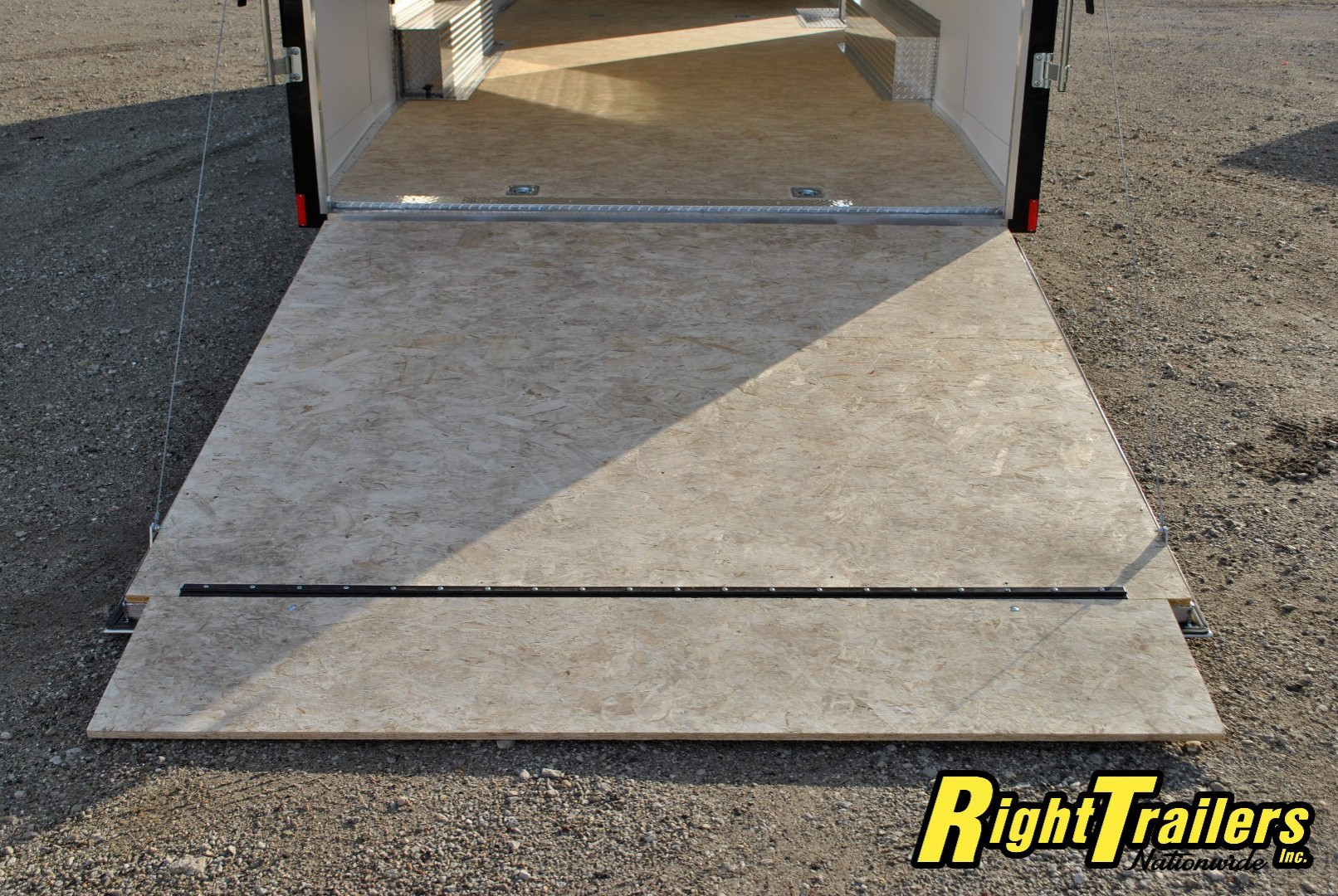New 2025 RC Trailers 8.5X24 Race Trailer