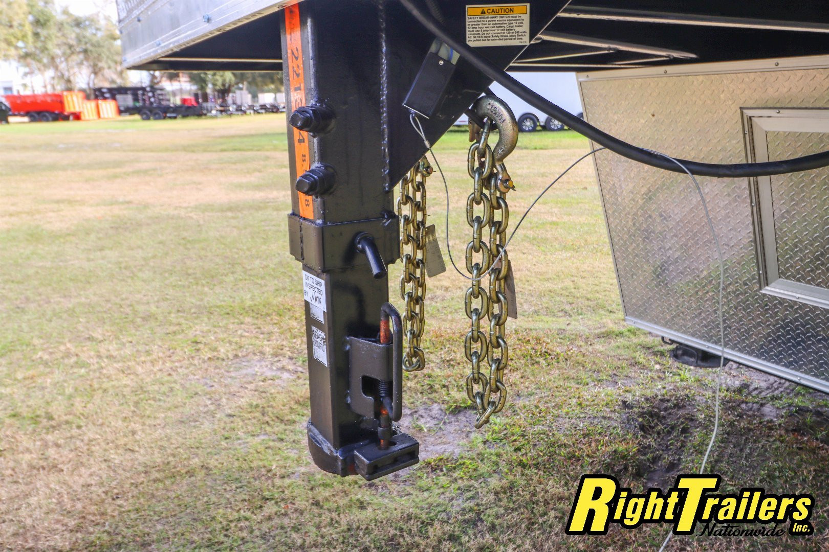 New 2025 Cargo Mate 8.5X48 Gooseneck Race Trailer