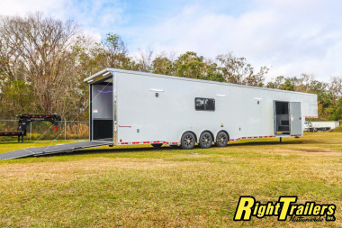 New 2025 Cargo Mate 8.5X48 Gooseneck Race Trailer