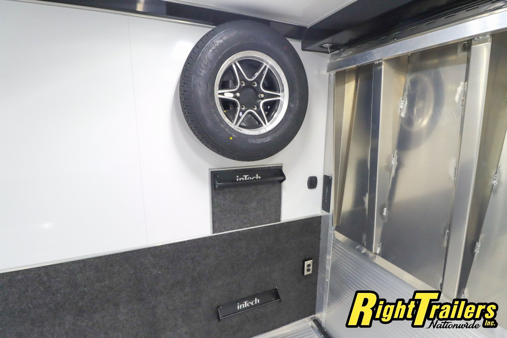 New 2025 inTech LITE 8.5X28 Race Trailer