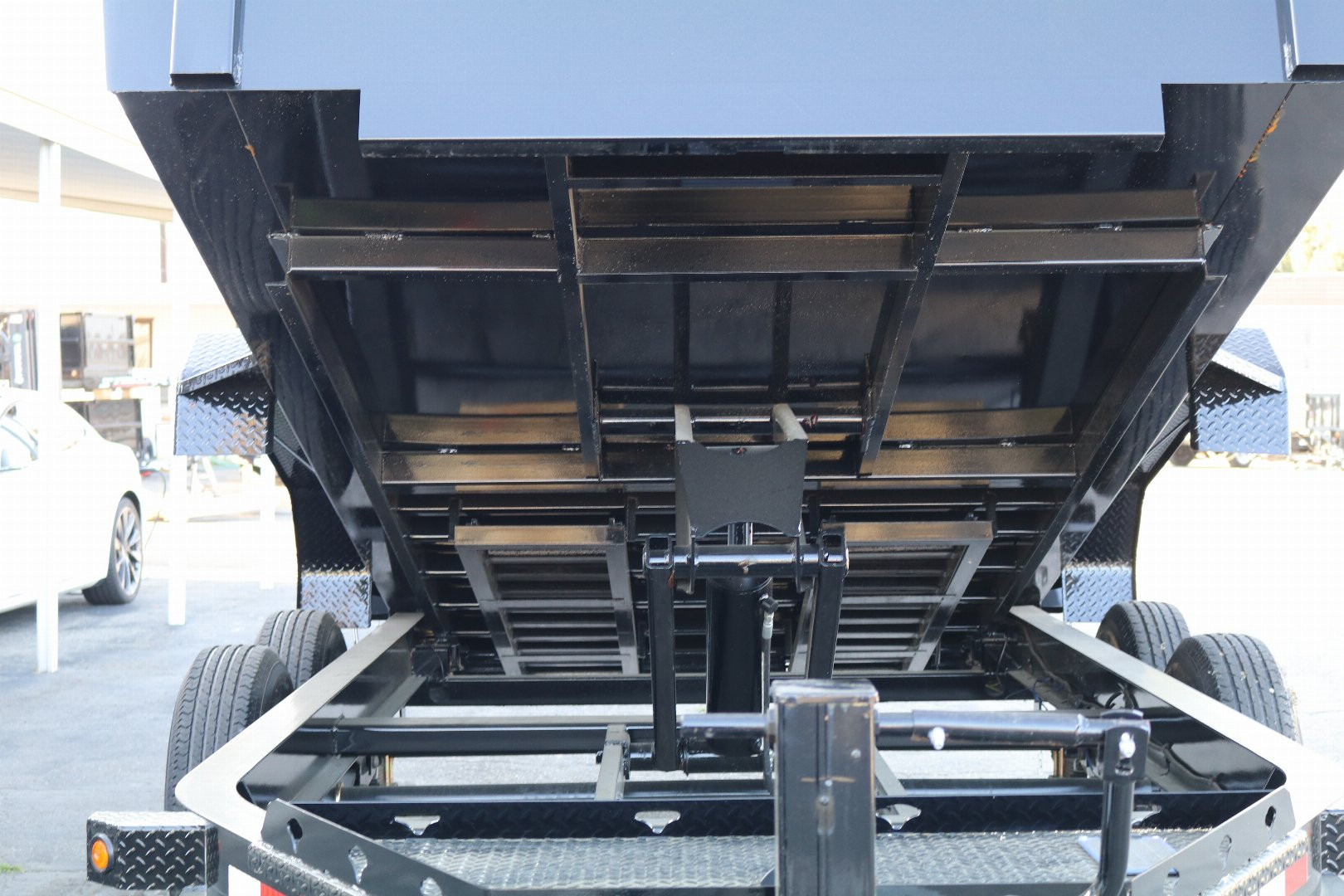 New 2026 PJ Trailers dm142 Dump Trailer
