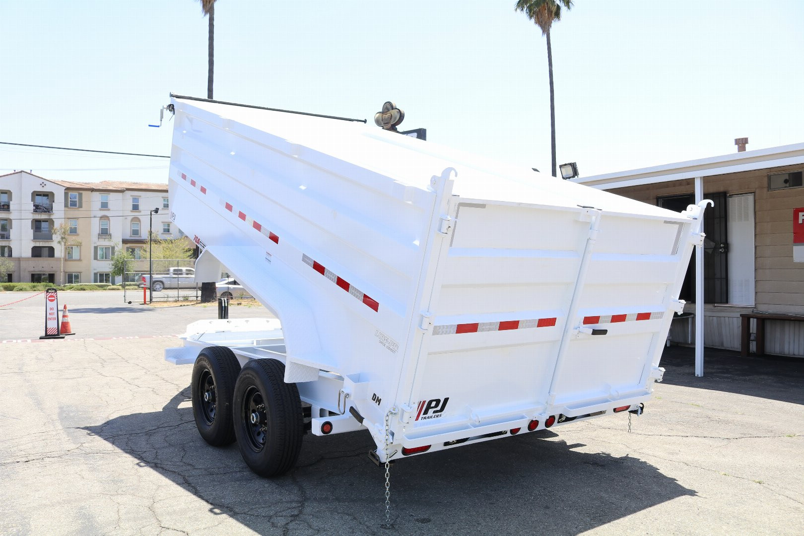 New 2026 PJ Trailers dm142 Dump Trailer
