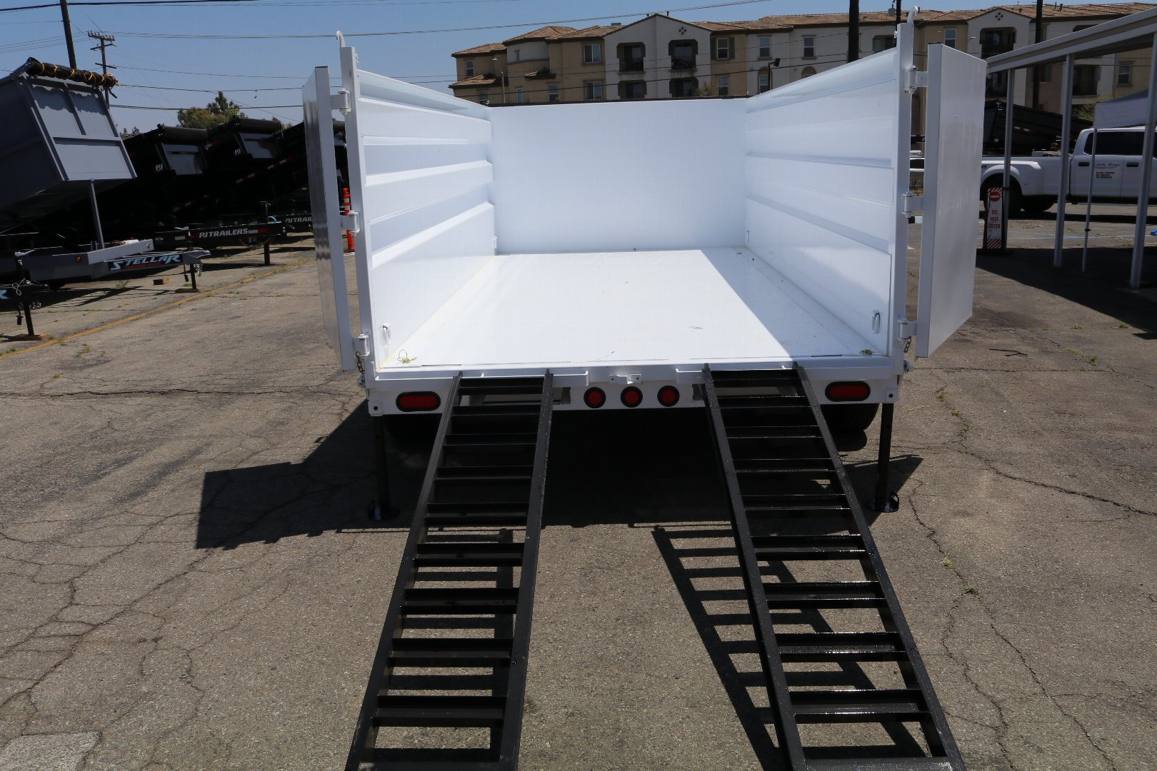 New 2026 PJ Trailers dm142 Dump Trailer