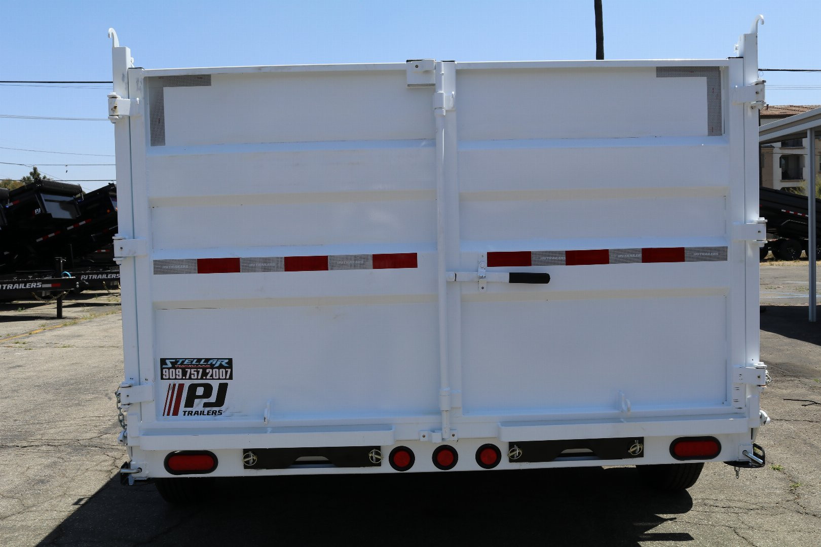 New 2026 PJ Trailers dm142 Dump Trailer