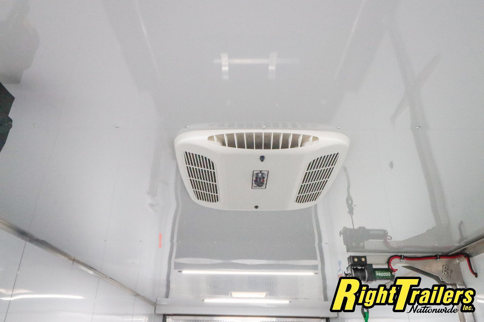 New 2023 Continental Cargo 8.5X26 Race Trailer