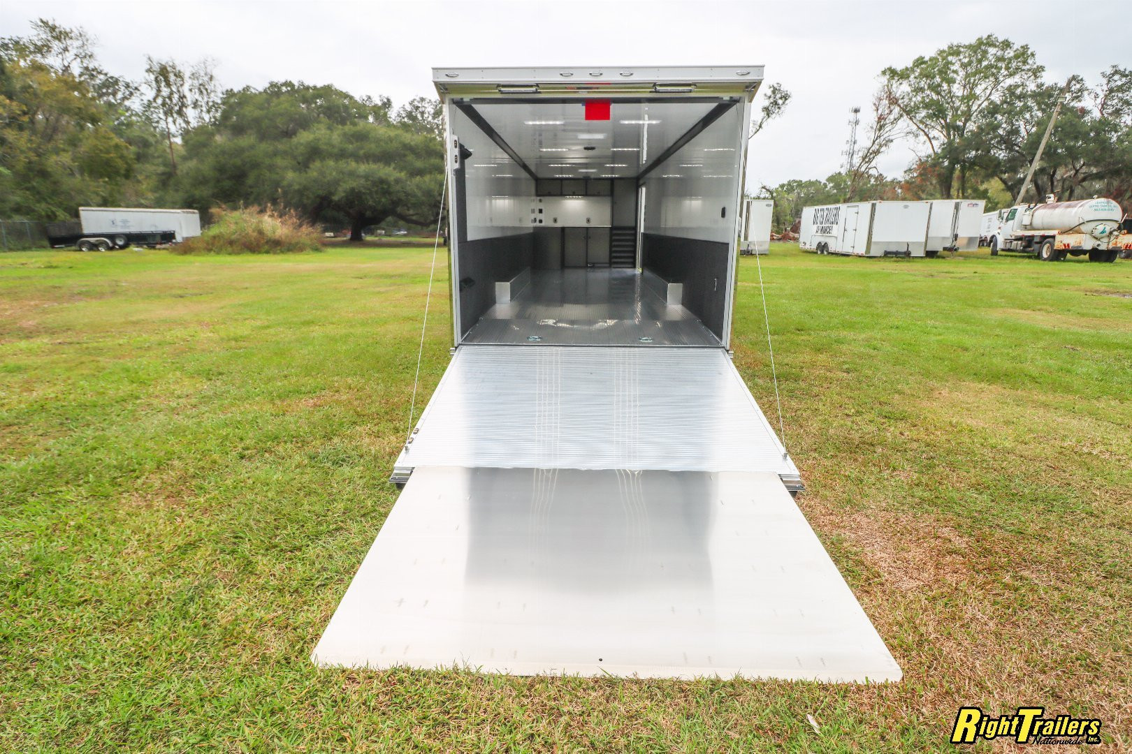 New 2025 inTech 8.5x34 Race Trailer
