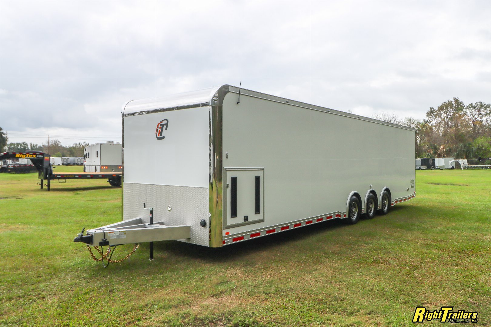 New 2025 inTech 8.5x34 Race Trailer