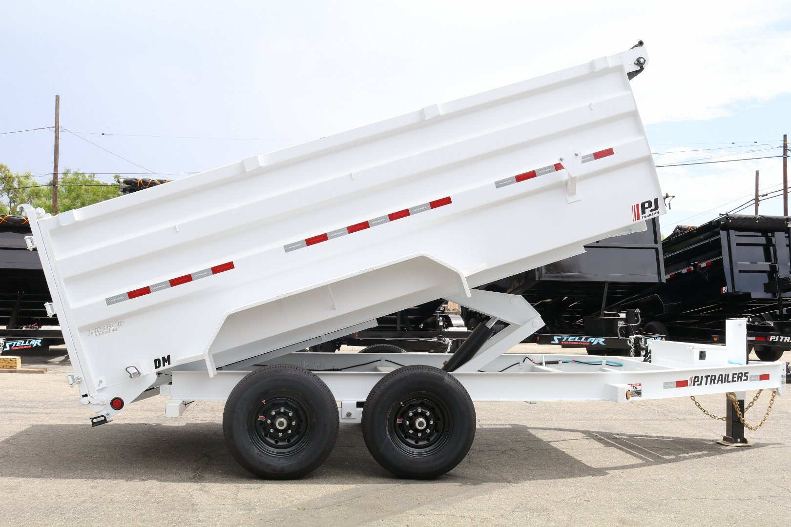 New 2026 PJ Trailers dm142 Dump Trailer