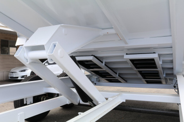 New 2026 PJ Trailers dm142 Dump Trailer