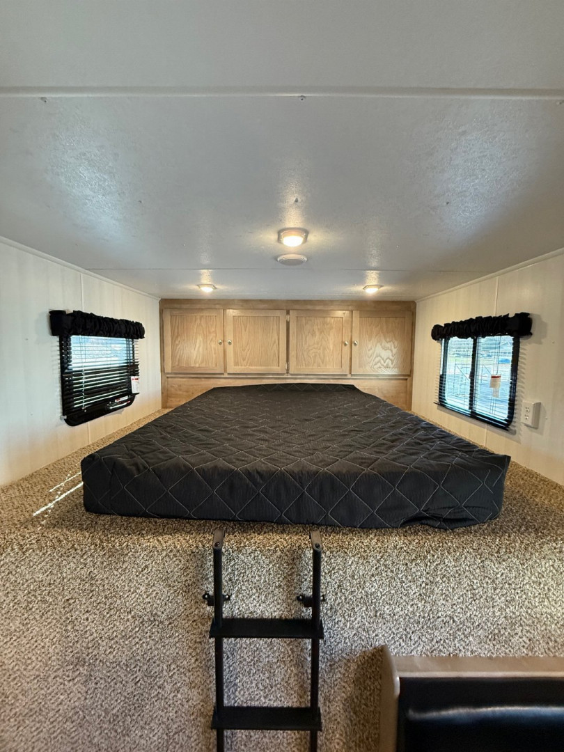 New 2025 Vintage Pro Stock 8' x 53' Living Quarters