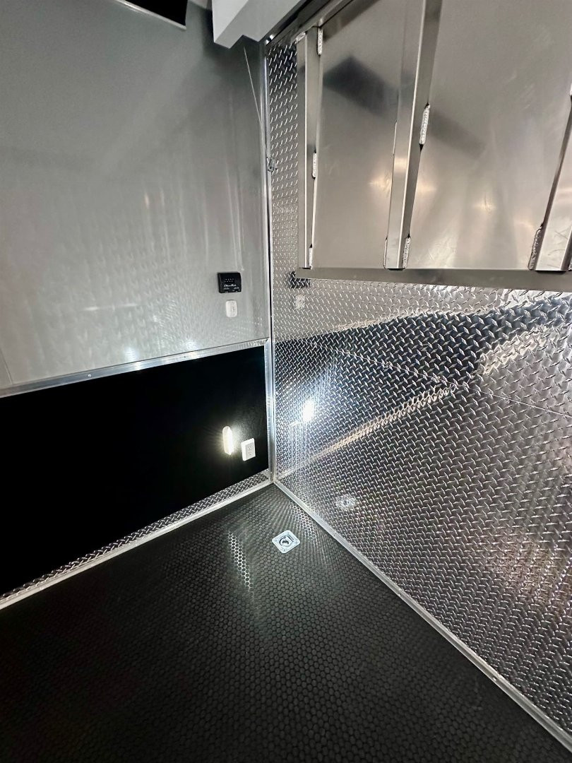 New 2025 VINTAGE PRO-STOCK 8" X 53'