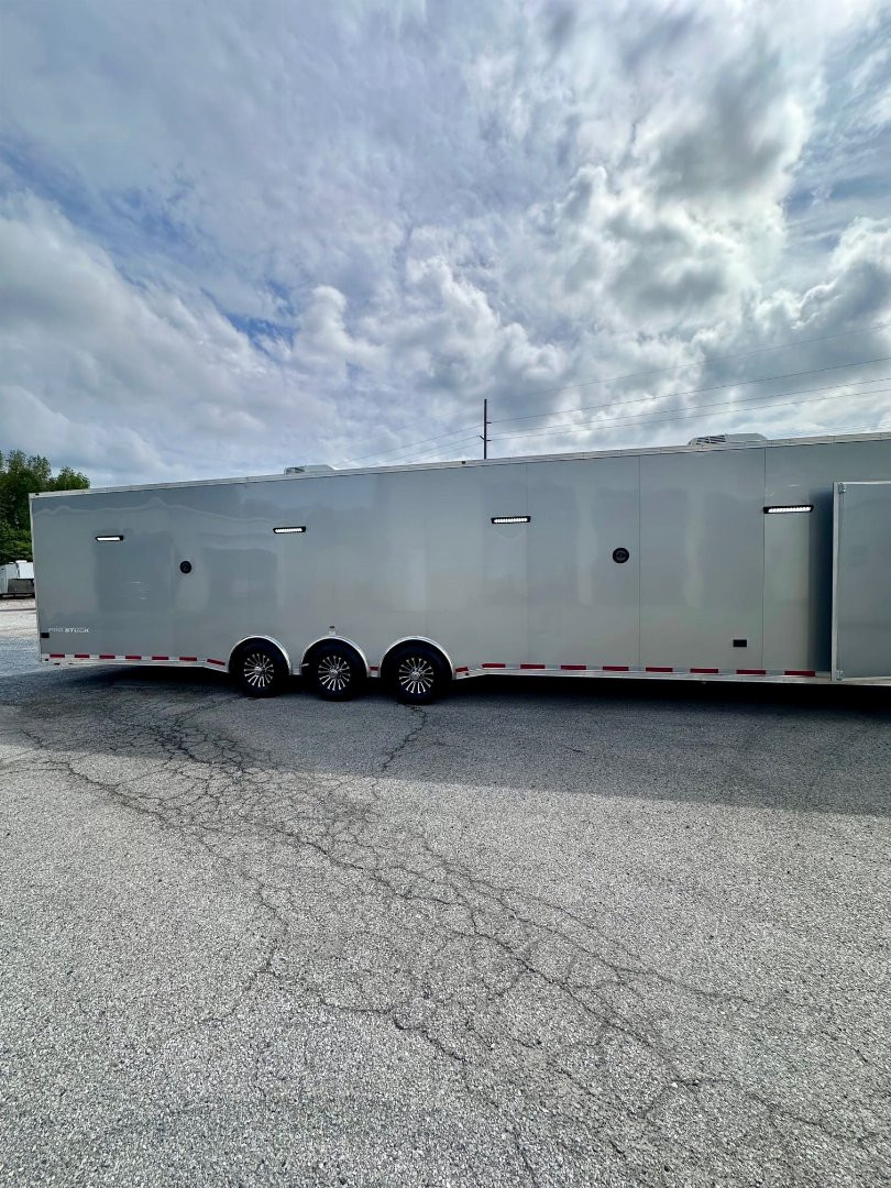 New 2025 VINTAGE PRO-STOCK 8" X 53'