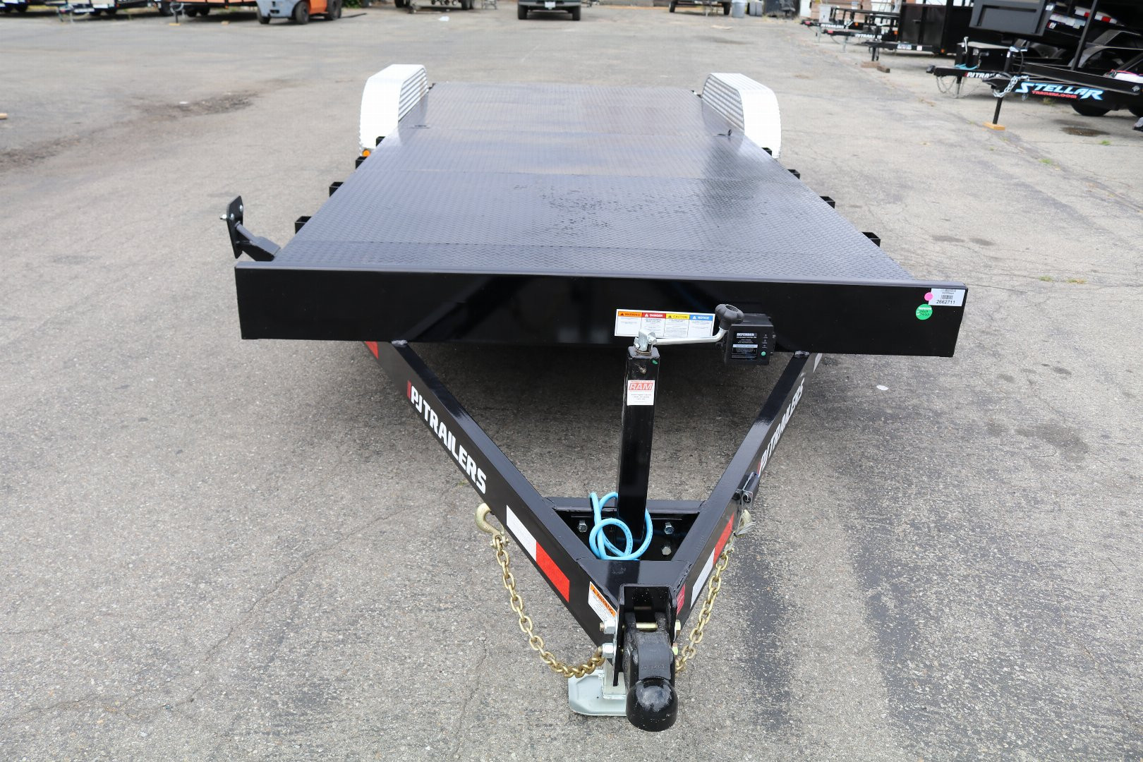 New 2025 PJ Trailers ch202 Car Hauler