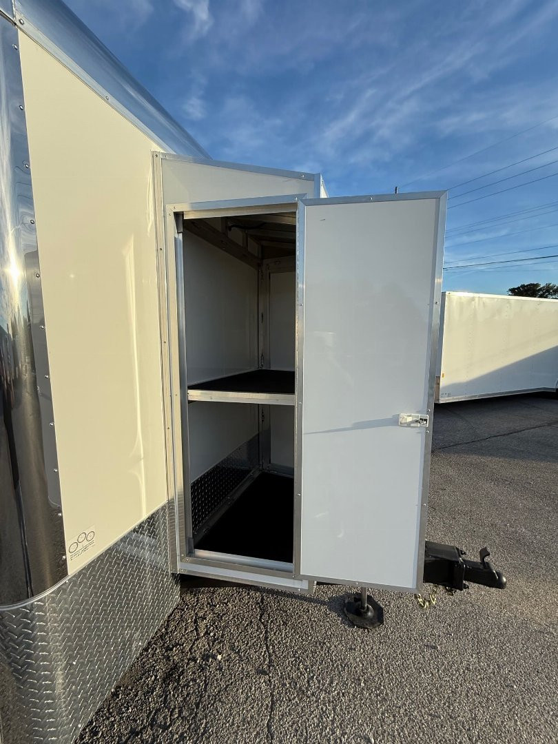 New 2025 CARGO MATE ELIMINATOR SS 8.5' X 34' BATH PKG