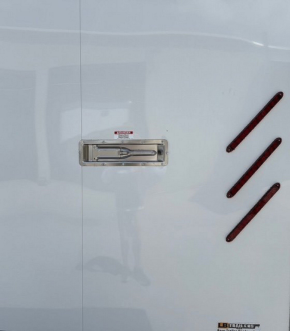 New 2024 VINTAGE 8.5X44 RACE TRAILER