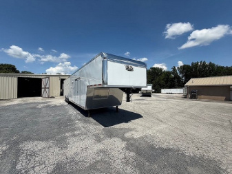 New 2024 VINTAGE 8.5X44 RACE TRAILER