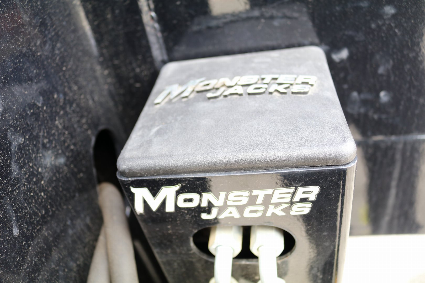 New 2025 PJ Trailers T9 Deck over Tilt Trailer