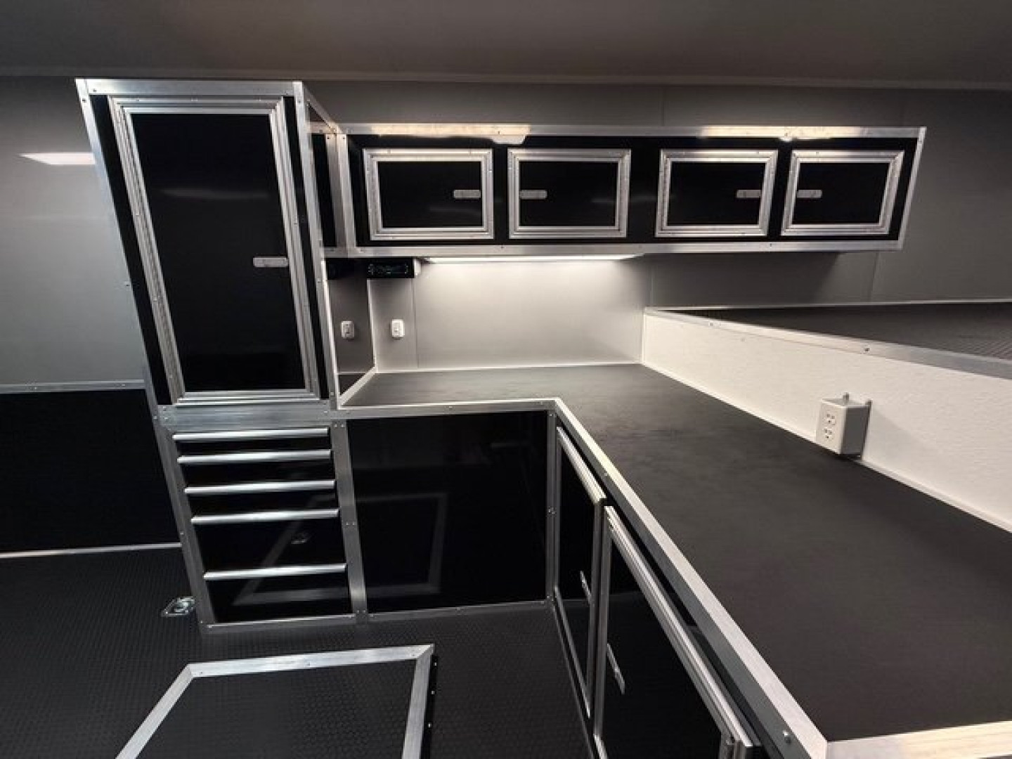 New 2024 VINTAGE 8 X 48 RACE TRAILER