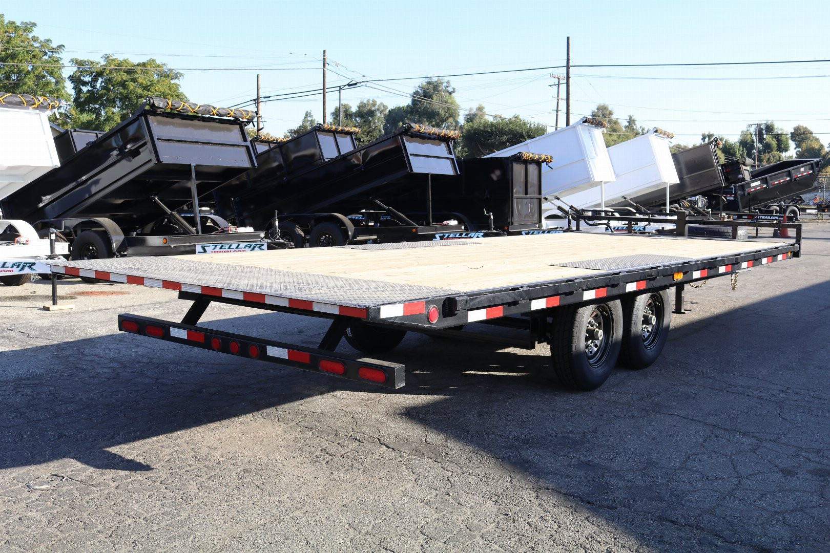 New 2025 PJ Trailers t8 Tilt Trailer