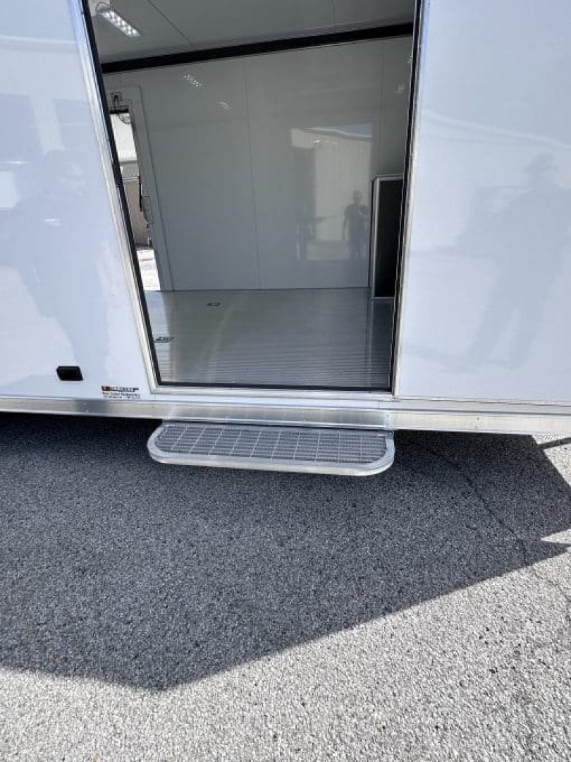 New 2026 8.5' x 28' inTech LITE SERIES