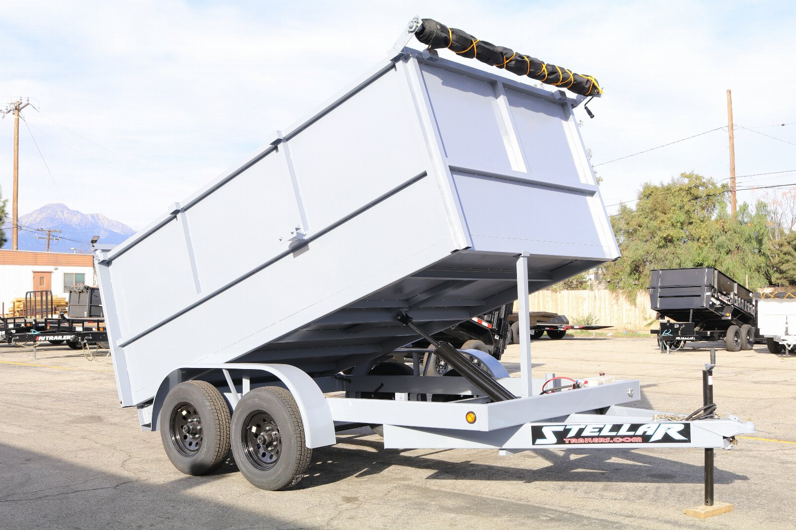 New 2025 Stellar 8x12x49g Dump Trailer