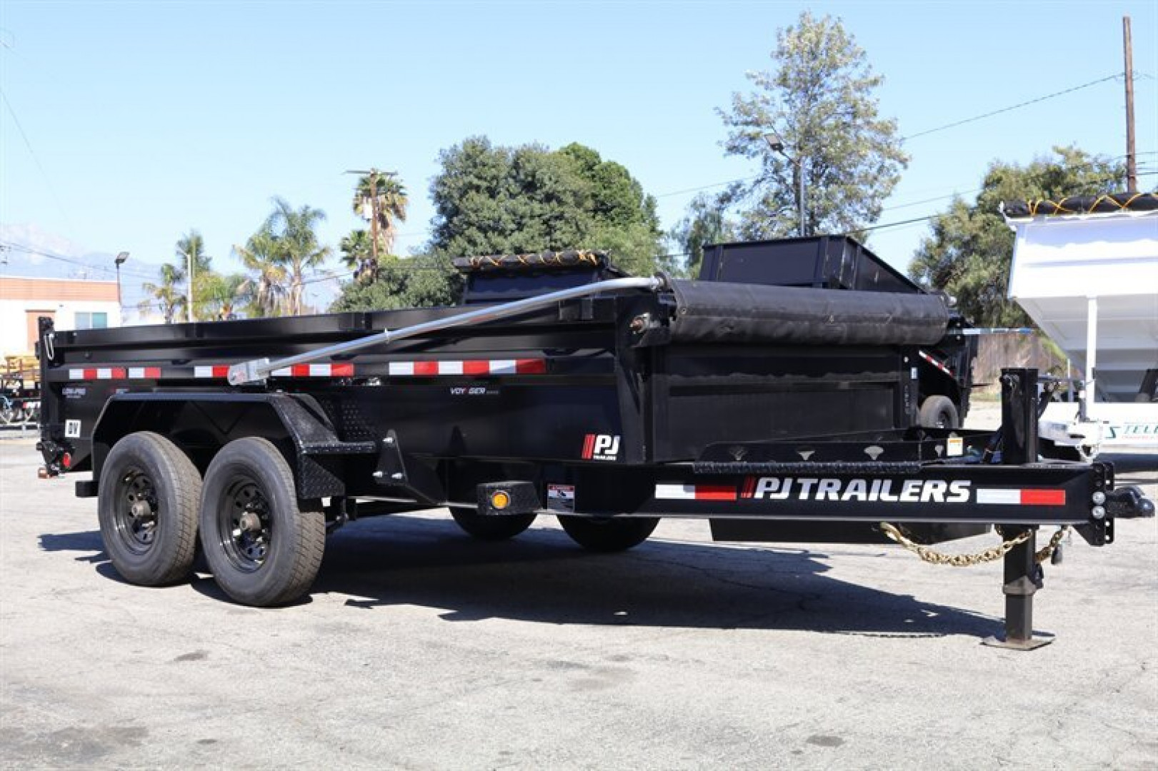 New 2025 PJ TRAILERS DL142 14x83x2 14,000gvwr Dump Trailer