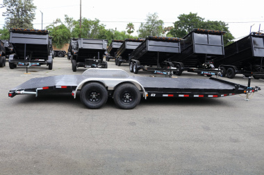 New 2025 PJ TRAILERS CH222 Car Hauler