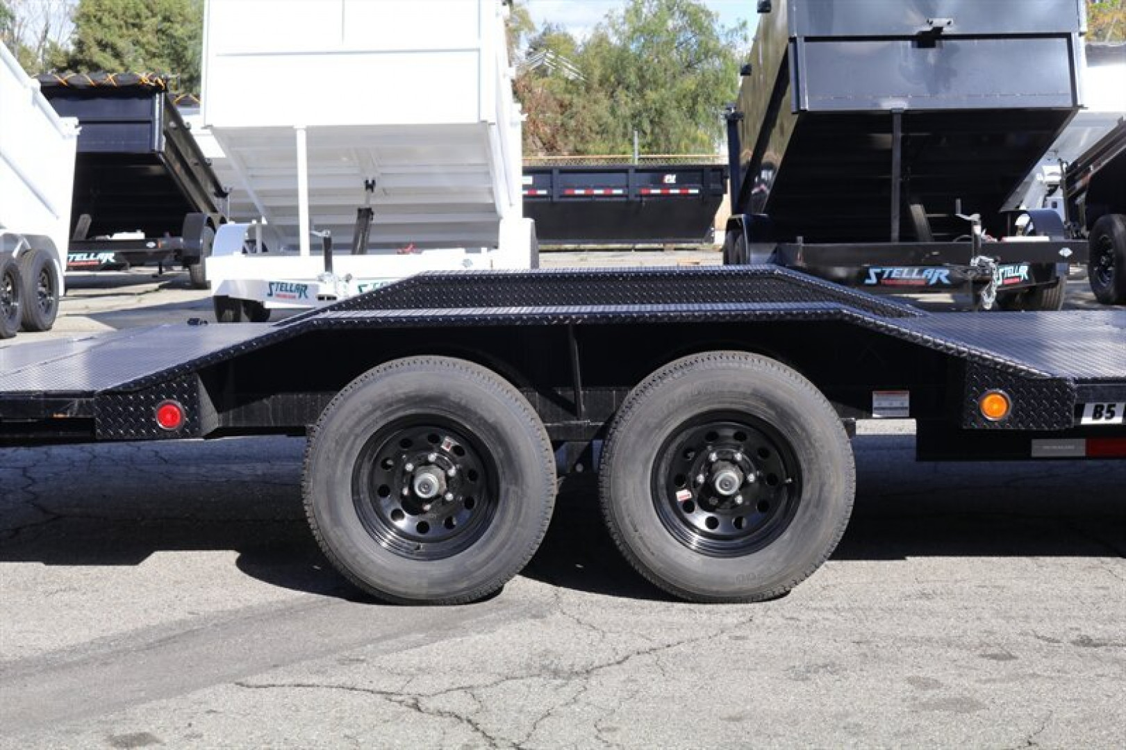 New 2025 PJ Trailers B5202 Car Hauler