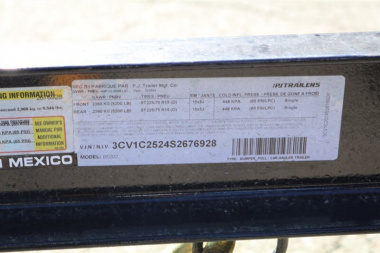 New 2025 PJ Trailers B5202 Car Hauler