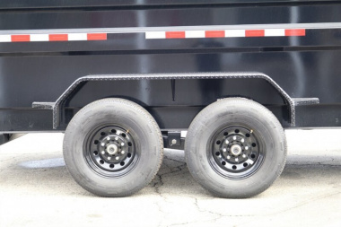 New 2025 PJ Trailers DM162 Dump Trailer