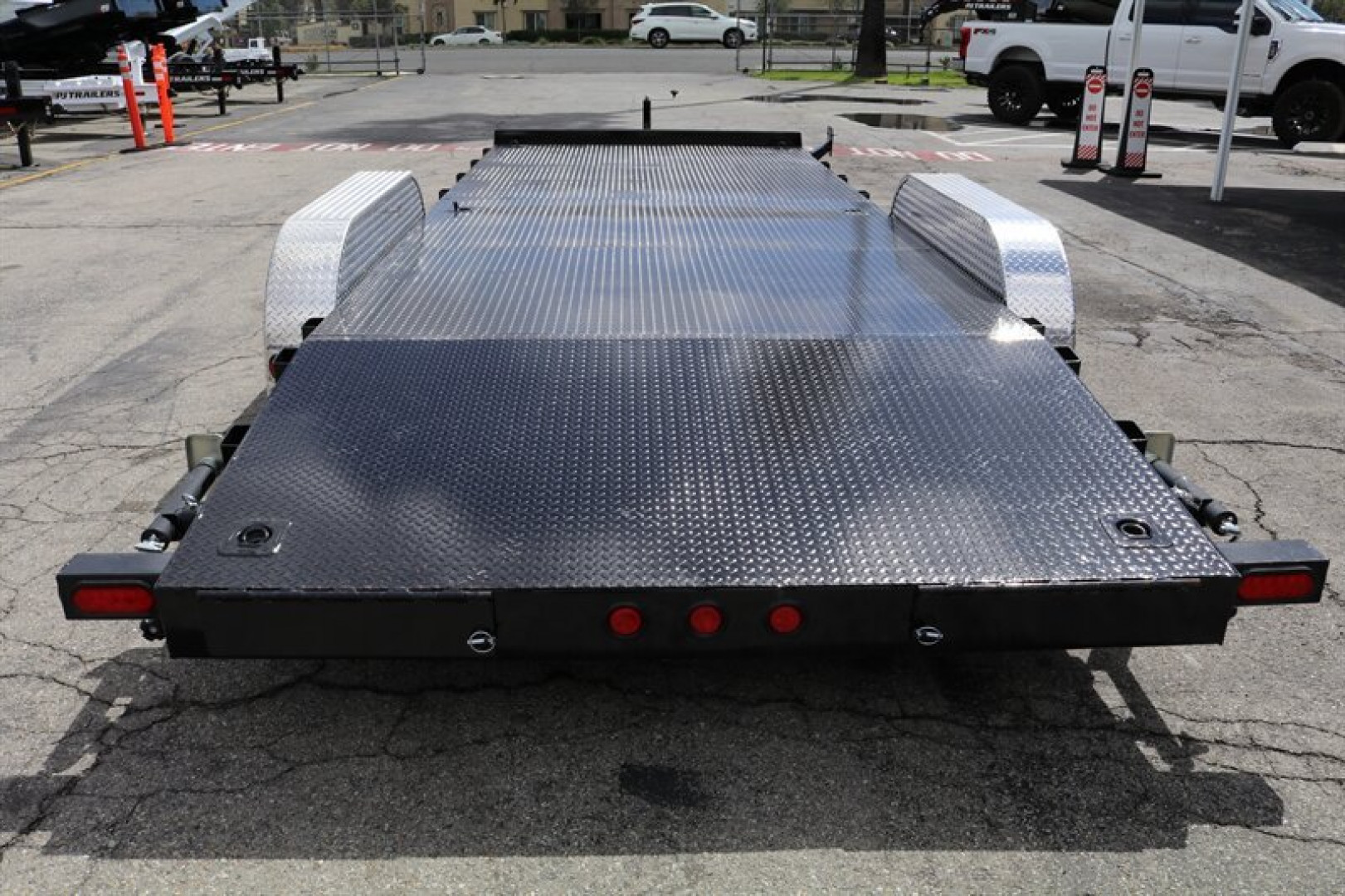 New 2025 PJ Trailers CH202 Carr Hauler