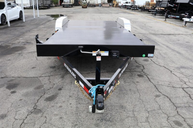 New 2025 PJ Trailers CH202 Carr Hauler