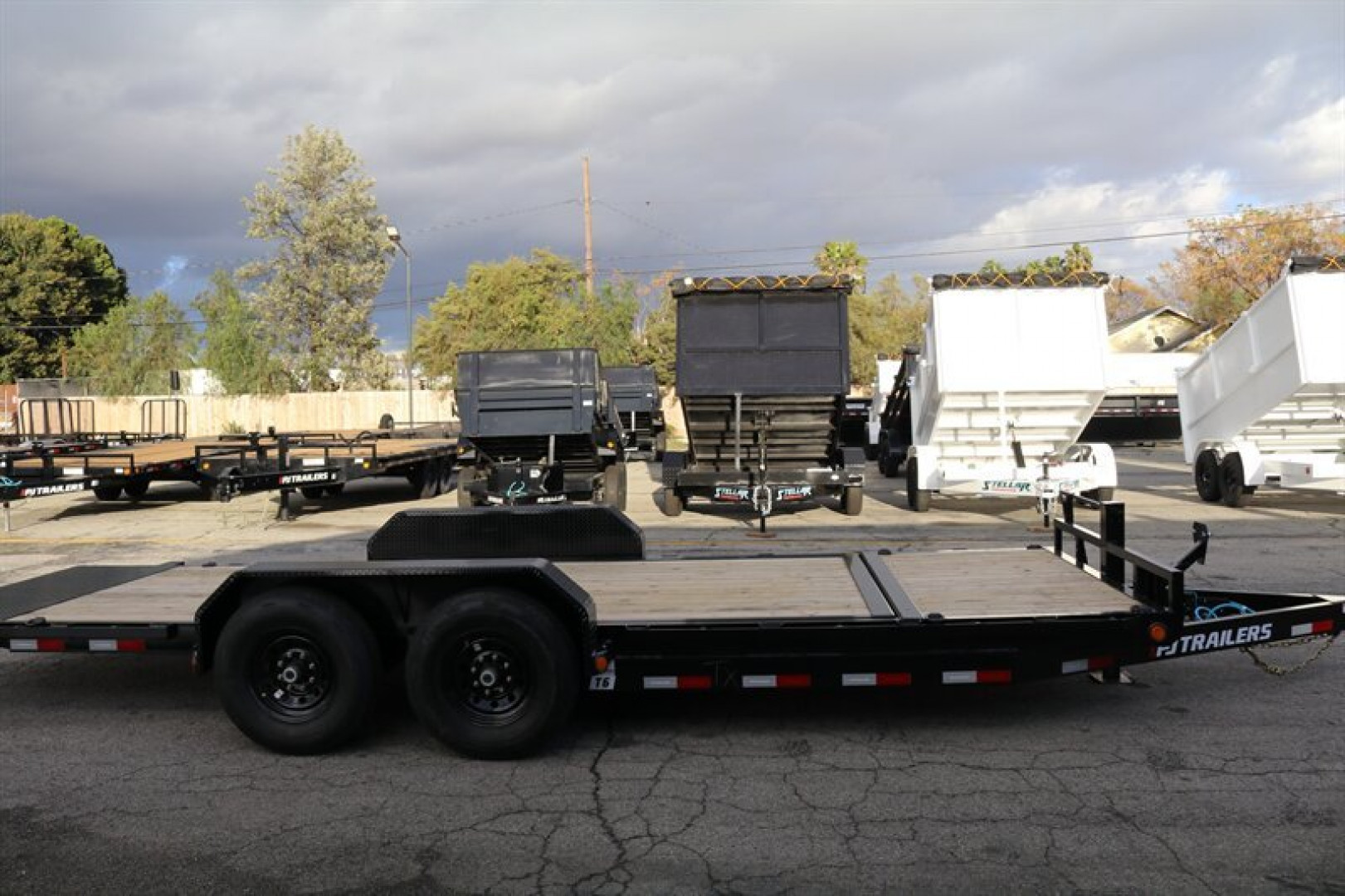 New 2025 PJ Trailers T6202 Tilt Trailer