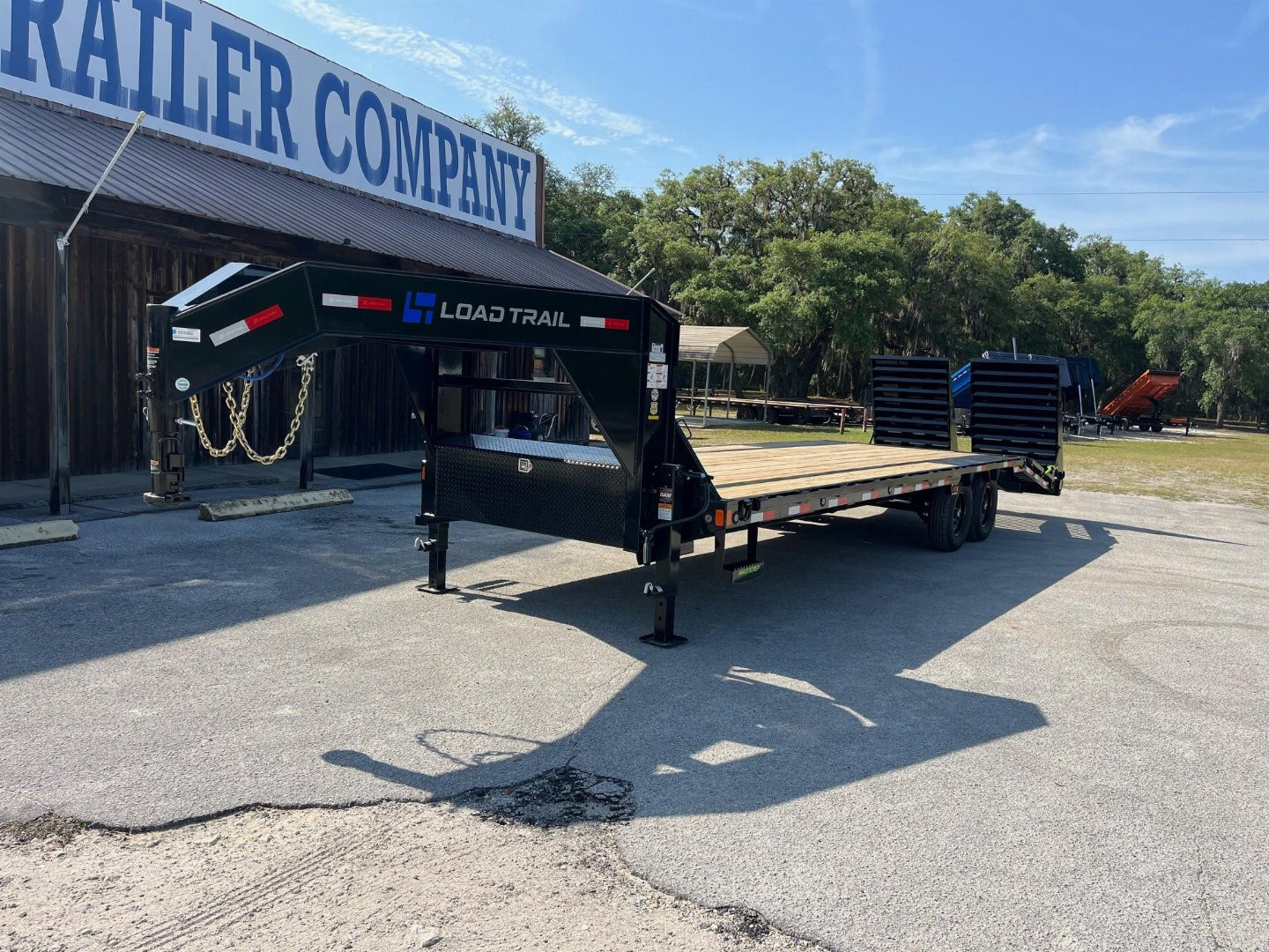 New 2025 Load Trail 102 x 28 14k Gooseneck W/ Max Ramps
