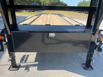 New 2025 Load Trail 102 x 28 14k Gooseneck W/ Max Ramps